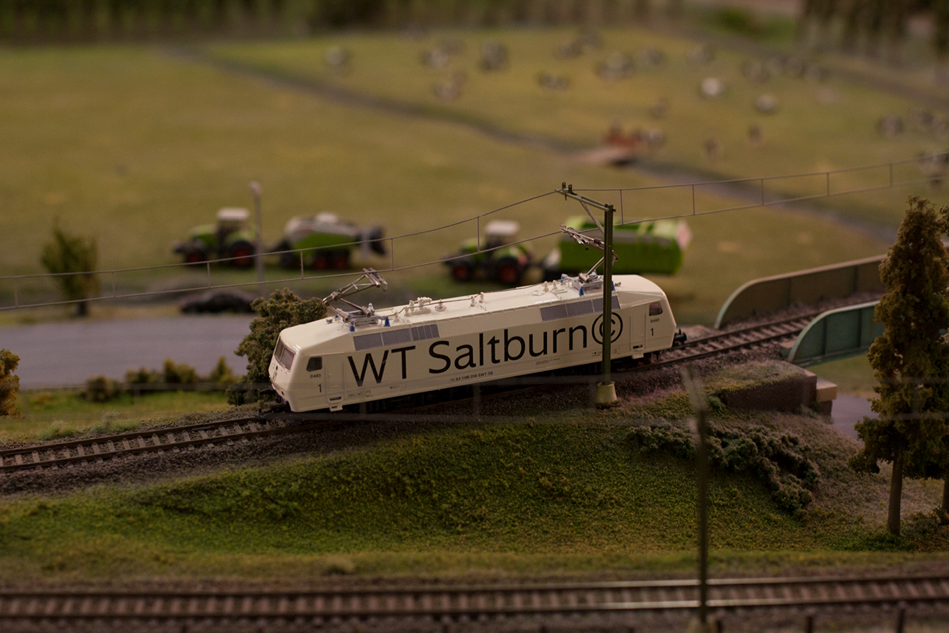 WiseType®, typeface: Saltburn (Fig. 10)